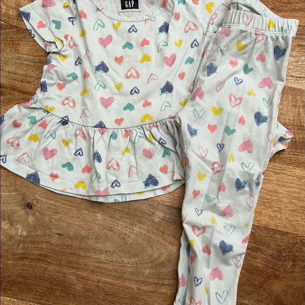 GAP- Matching set - Picture 3 of 6